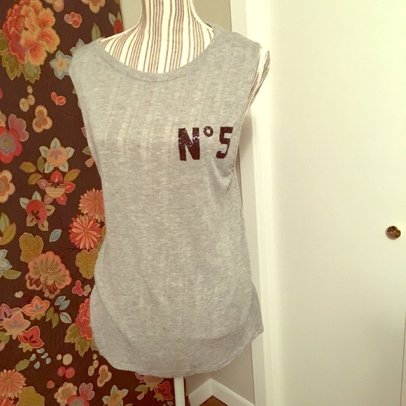 Tank - Picture 2 of 3